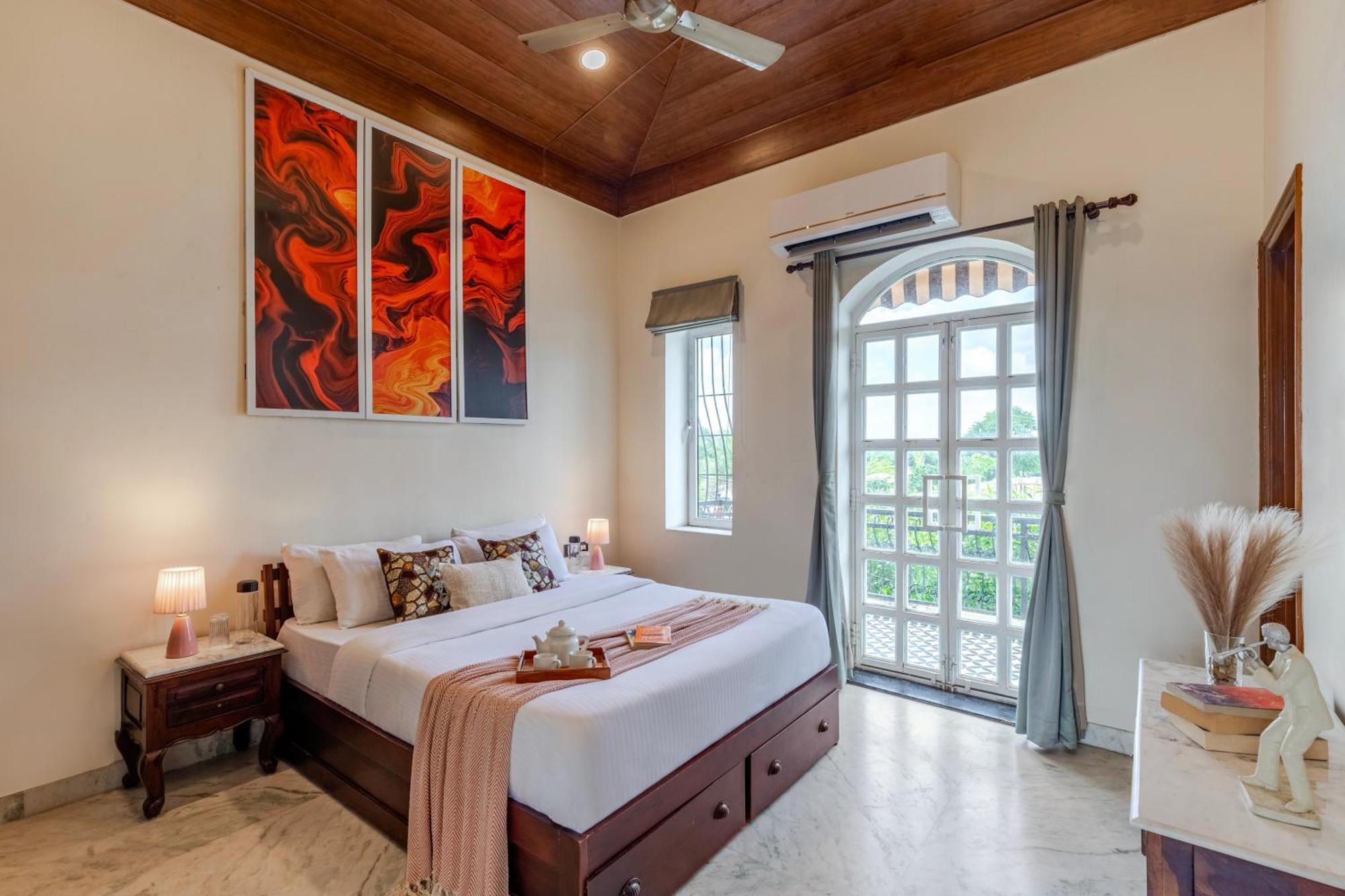 Elivaas 3 Bhk With Pvt Pool & Lush Garden - Oakwood Villa Τζαϊπούρ Εξωτερικό φωτογραφία